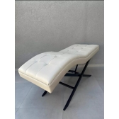 Maca luxo com base metalica Capitone